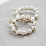 pearl earrings, white brida..